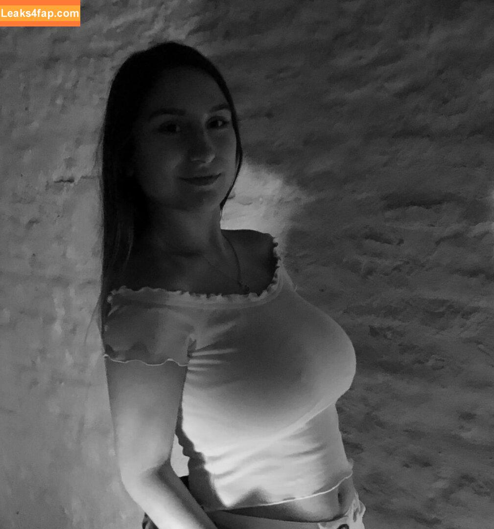 Martina B / enamartina / martina_1997 leaked photo photo #0072