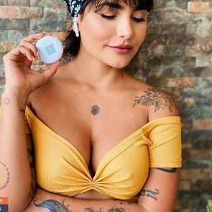 Martina La Peligrosa photo #0033