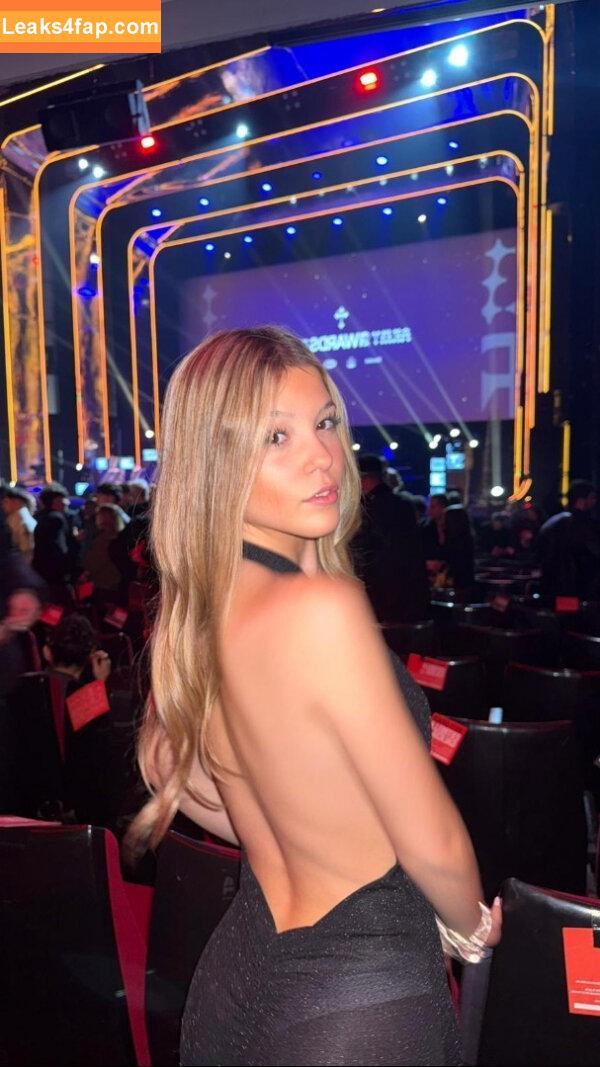 Martina Os / maartiina_os leaked photo photo #0001