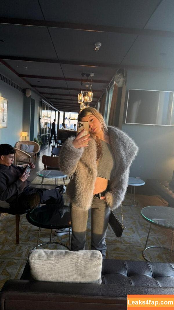 Martina Os / maartiina_os leaked photo photo #0008