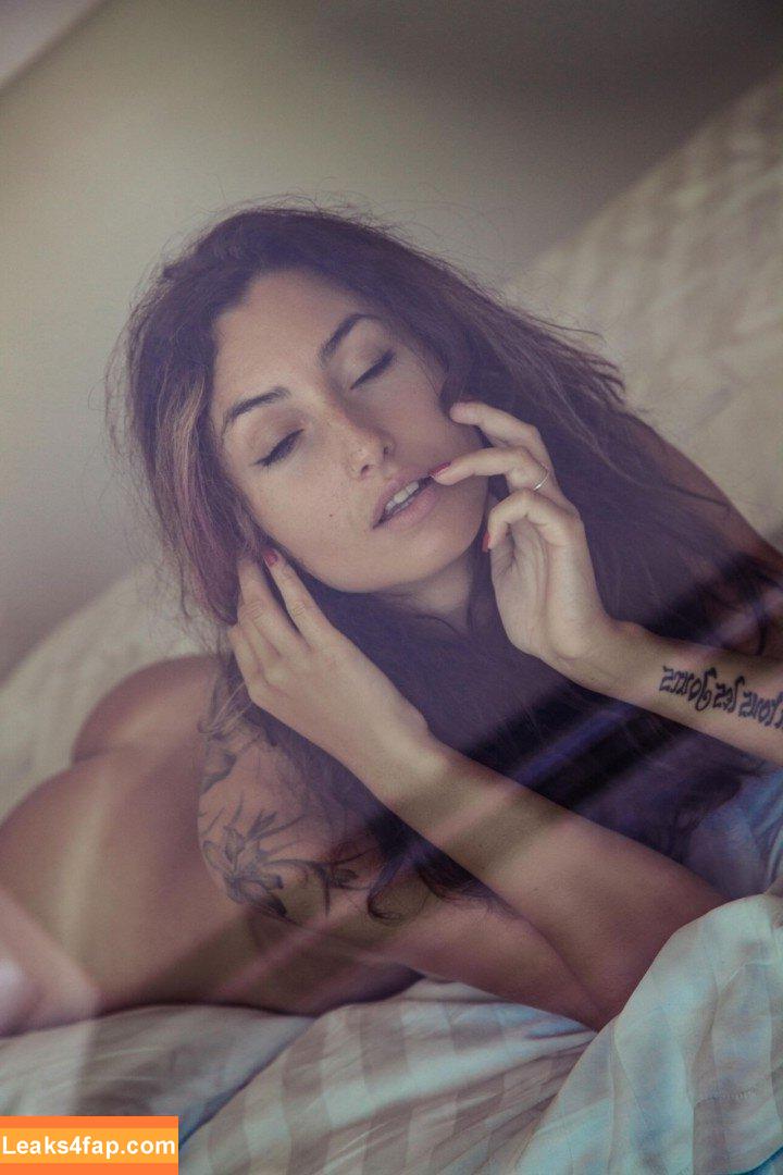 Martina Raja Tosi / rajartist27 / rajatosi leaked photo photo #0112