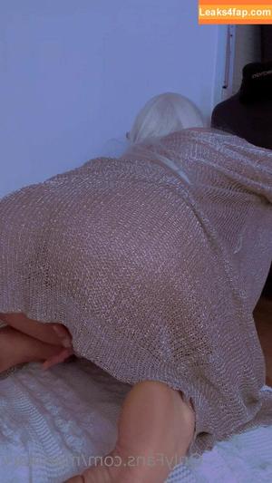 Maru Karv photo #0857