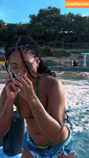 Marvvila фото #0147