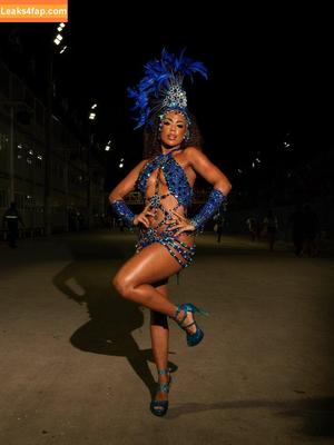 Marvvila photo #0154