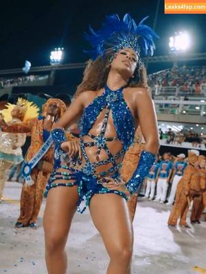 Marvvila photo #0171