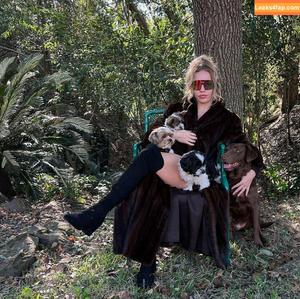 mary_a_b photo #0041