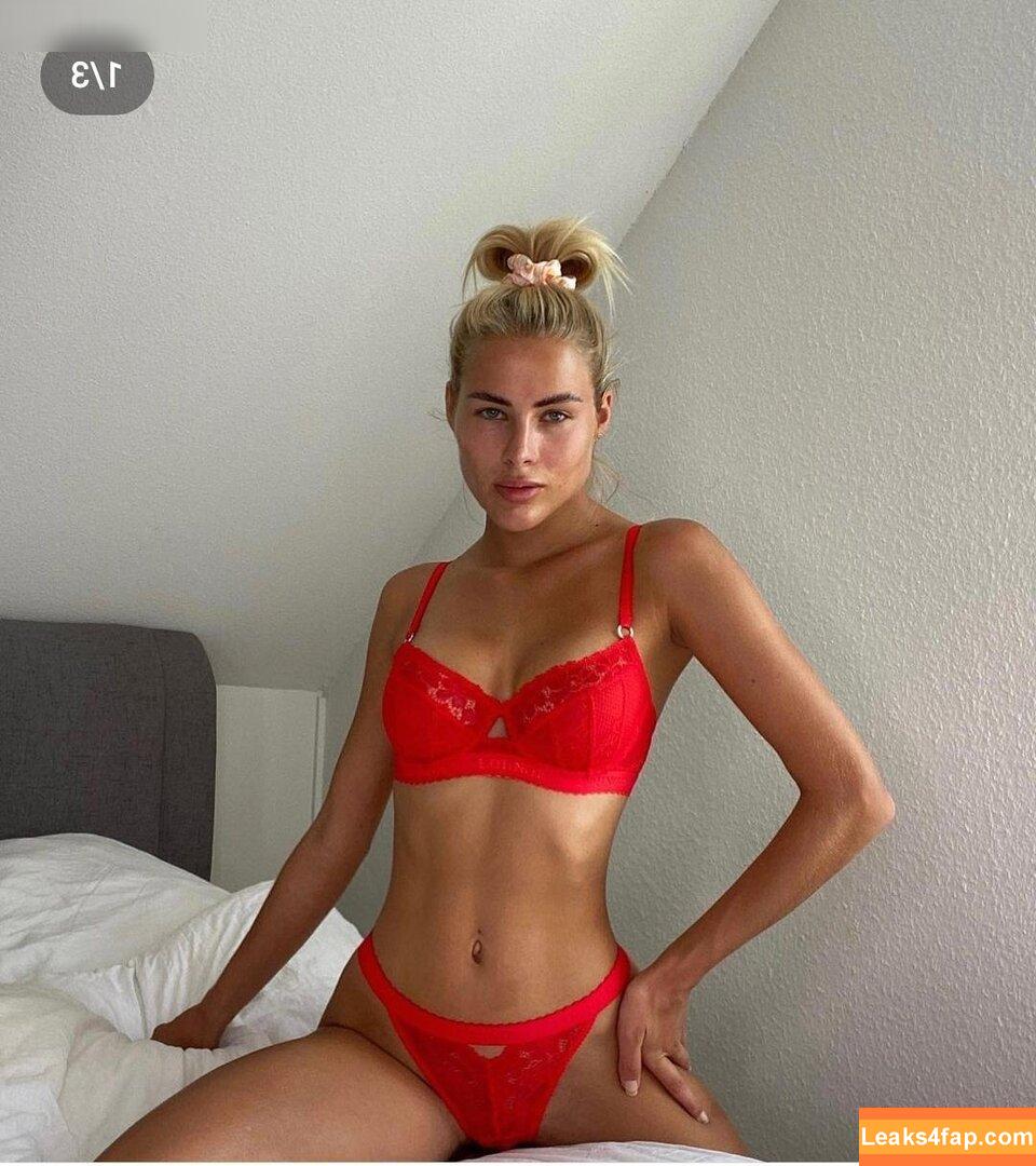 Mary.Bella leaked photo photo #0058