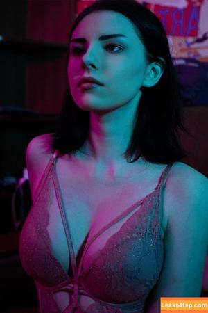 Mary Dixon фото #0085