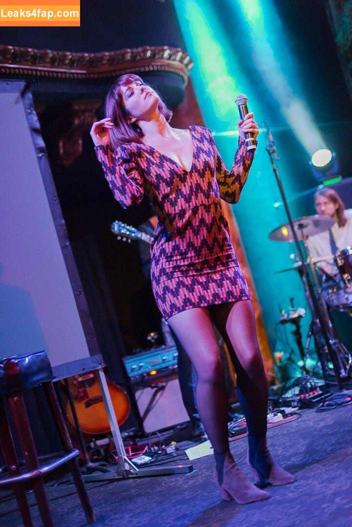 Mary Elizabeth Winstead / https: / mary_elizabeth_winstead leaked photo photo #0025