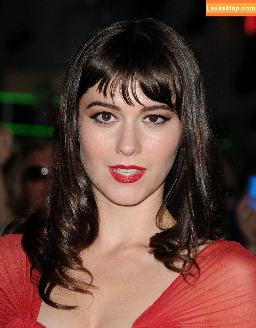 Mary Elizabeth Winstead / https: / mary_elizabeth_winstead leaked photo photo #0071