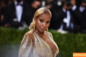 Mary J. Blige photo #0037