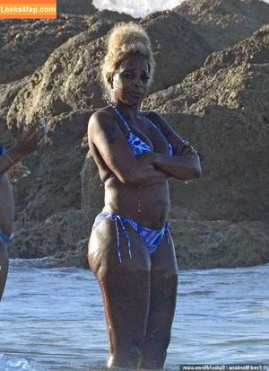 Mary J. Blige photo #0041