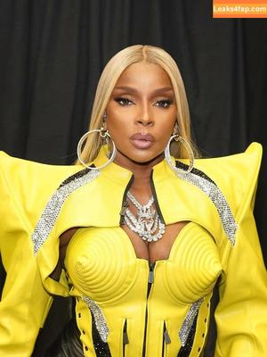 Mary J. Blige photo #0054