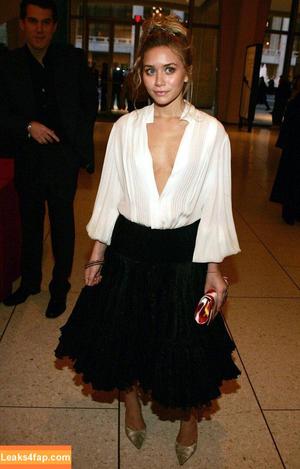 Mary-Kate Olsen photo #0009