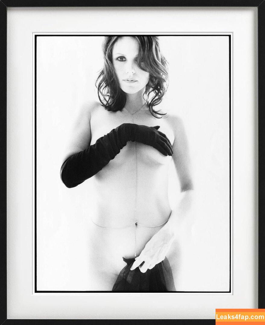 Mary Louis /  leaked photo photo #0007