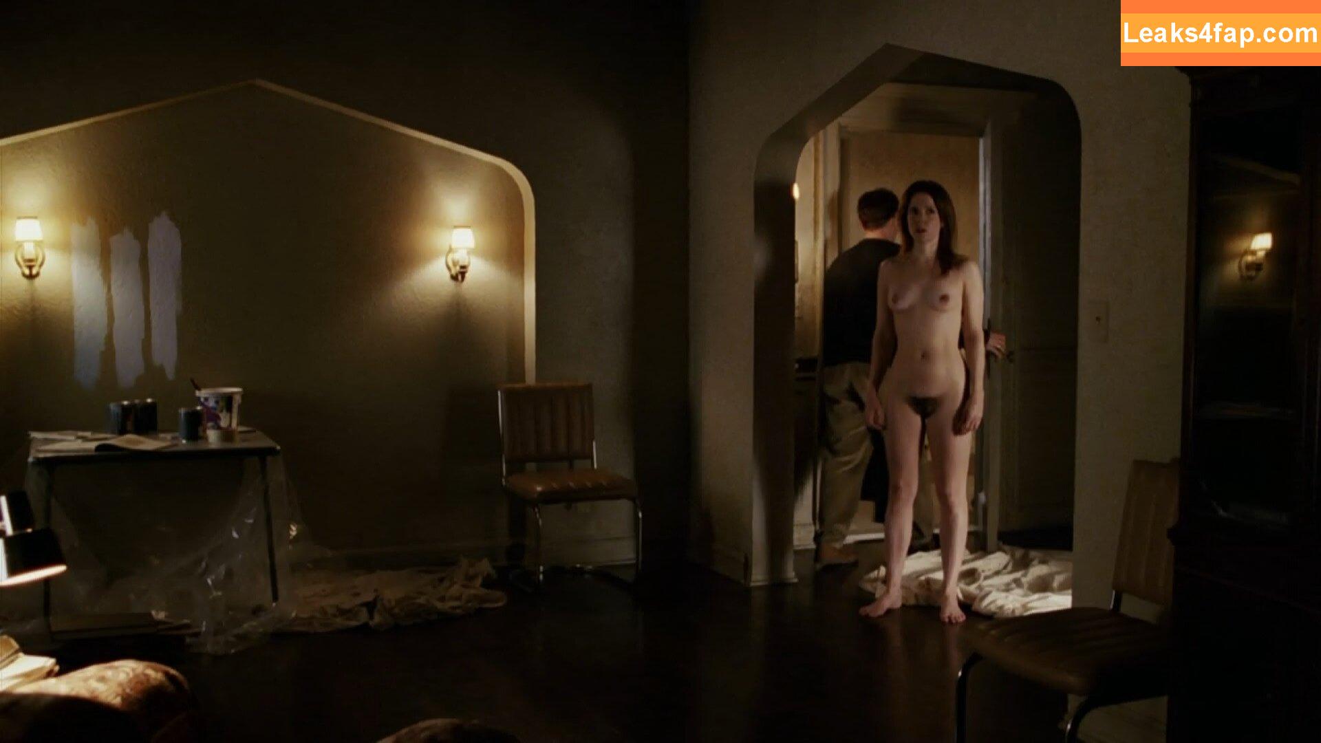 Mary-Louise Parker /  leaked photo photo #0001