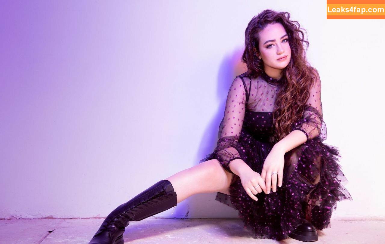 Mary Mouser / missmarymmouser слитое фото фото #0013