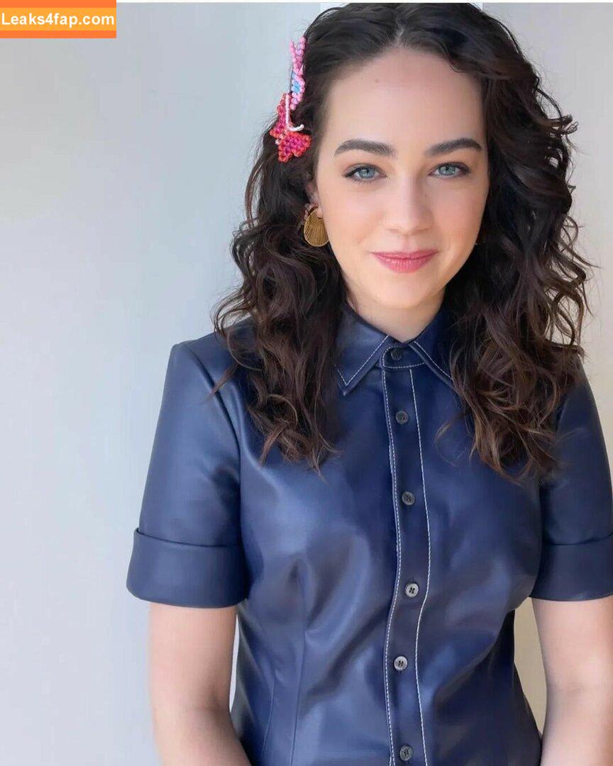 Mary Mouser / missmarymmouser leaked photo photo #0026