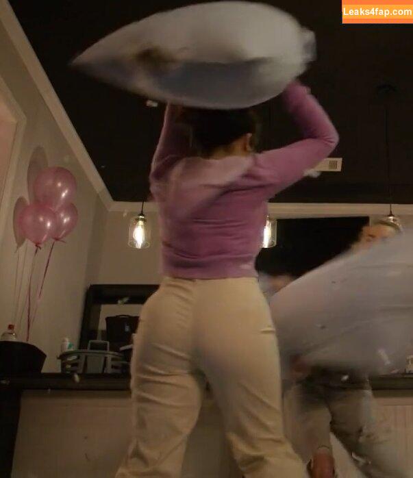 Mary Mouser / missmarymmouser leaked photo photo #0111