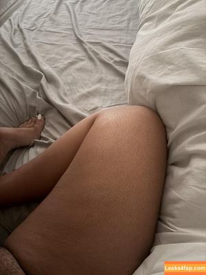 Mary Torres photo #0066