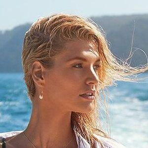 Mary Vitinaros photo #0011