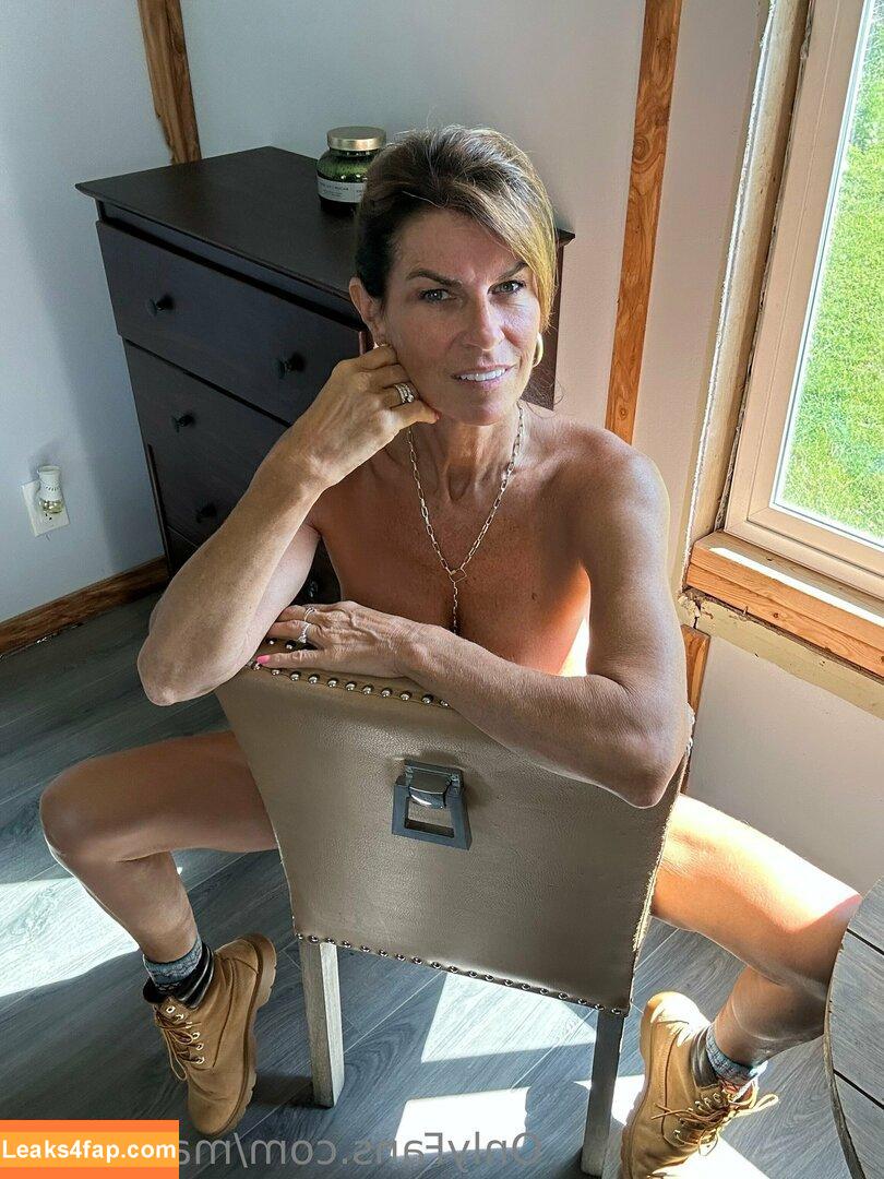 maryburke / themaryburke3 leaked photo photo #0245