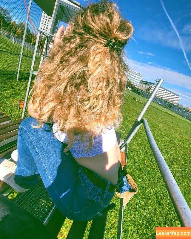 Maryjane Auryn / maryjaneauryn.18 leaked photo photo #0069