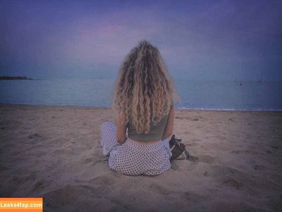 Maryjane Auryn / maryjaneauryn.18 leaked photo photo #0078