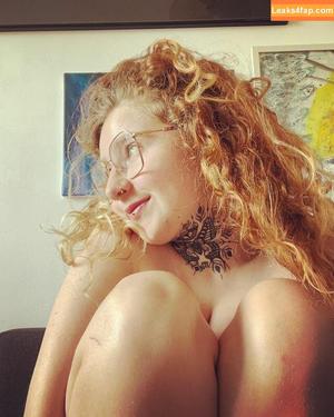 Maryjane Auryn photo #0198