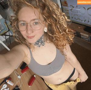 Maryjane Auryn photo #0226