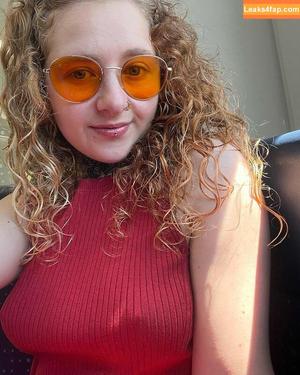 Maryjane Auryn photo #0260