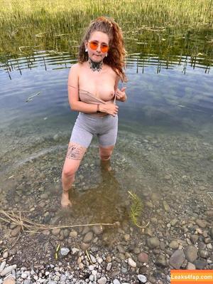 Maryjane Auryn photo #0261