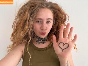 Maryjane Auryn photo #0301