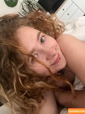 Maryjane Auryn photo #0328