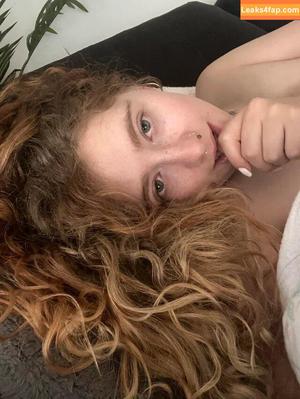 Maryjane Auryn photo #0329