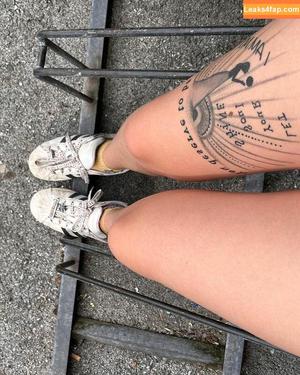 Maryjane Auryn photo #0403