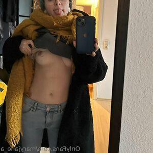 MaryjaneAuryn photo #0122