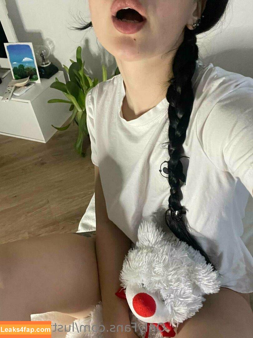 marylinraw /  leaked photo photo #0017