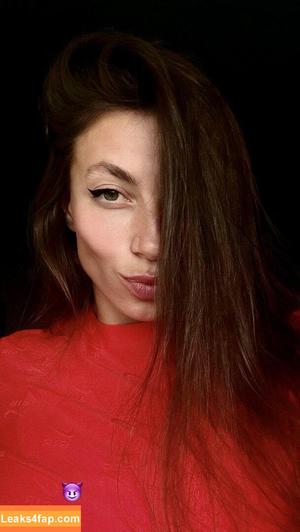Maryna Bekh photo #0029