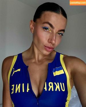Maryna Bekh photo #0038