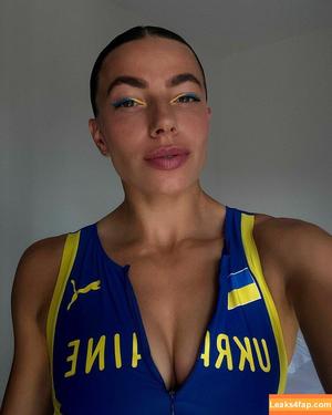 Maryna Bekh photo #0039