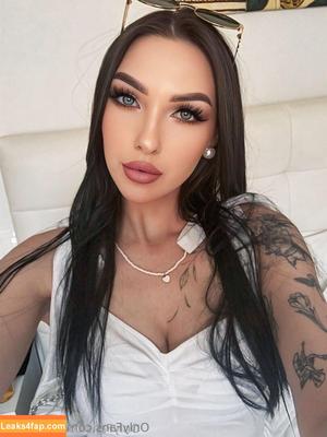 marypitch photo #0066