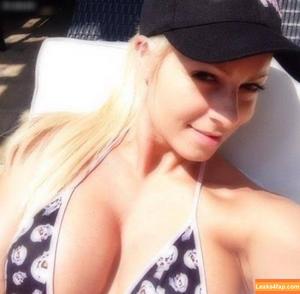 Maryse photo #0268