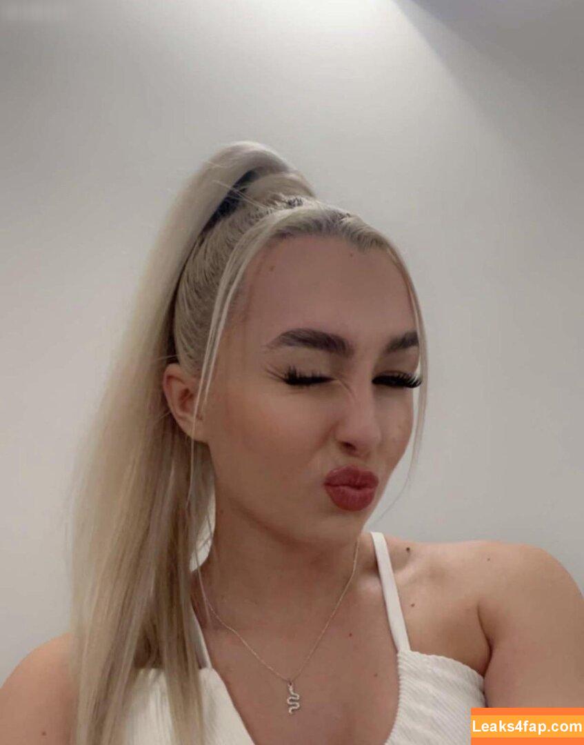 Maryyhx leaked photo photo #0088