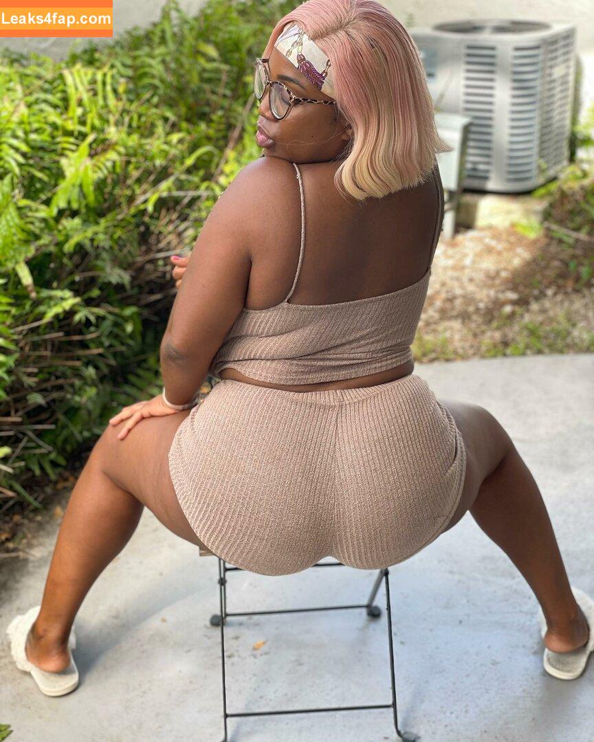 MaseratiXXX / clubmaseratixxx / kerrystayglam leaked photo photo #0018