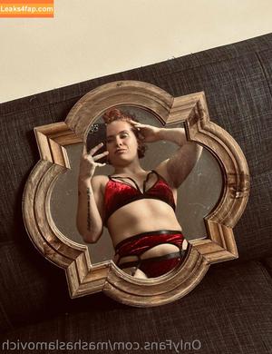 Masha Slamovich photo #0006