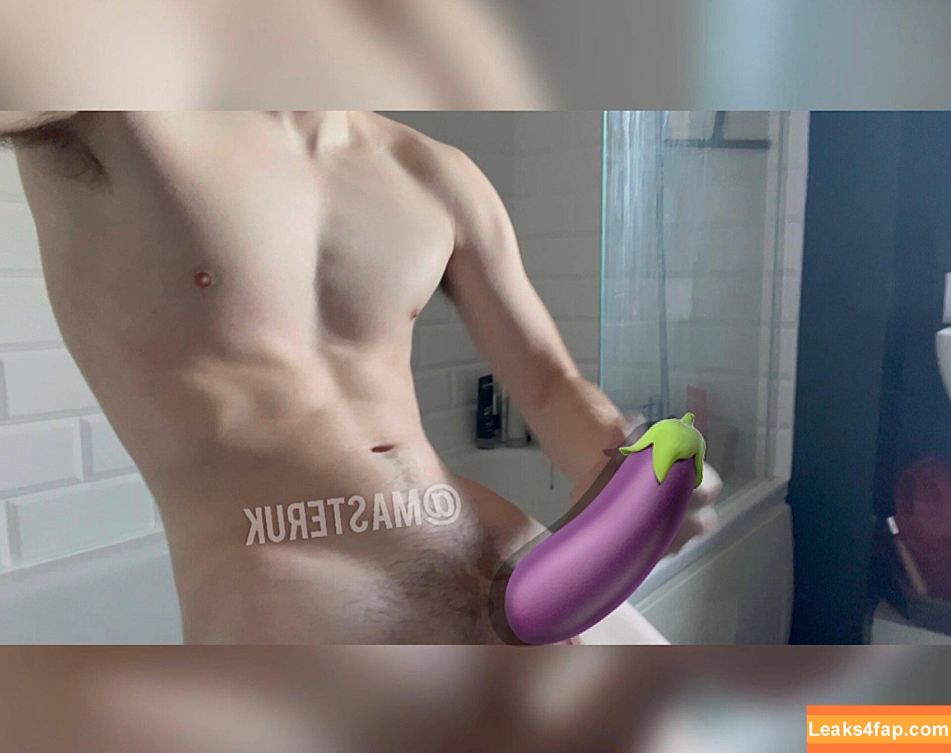 masterukfree / mastermitchh leaked photo photo #0131