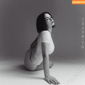 matheamatheamathea photo #0005