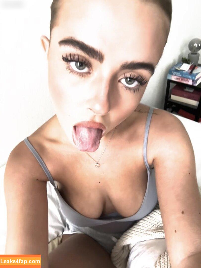 Mathilda.mkh / thickmathilda leaked photo photo #0117