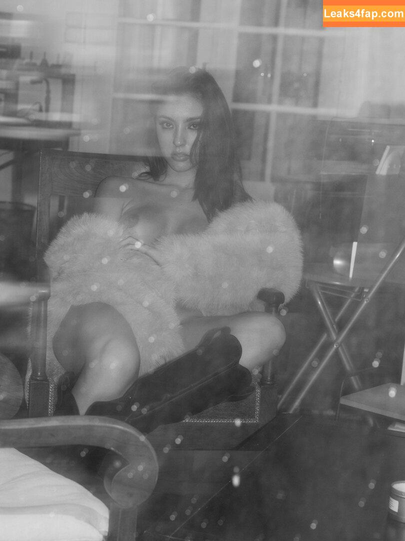 Mathilde Lasry / MathildeLsry / user слитое фото фото #0127